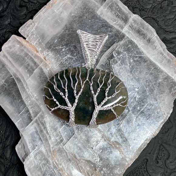 Dual Tree of Life Moss Agate Pendant Wire Wrapped Stone Jewelry - Picture 5 of 9